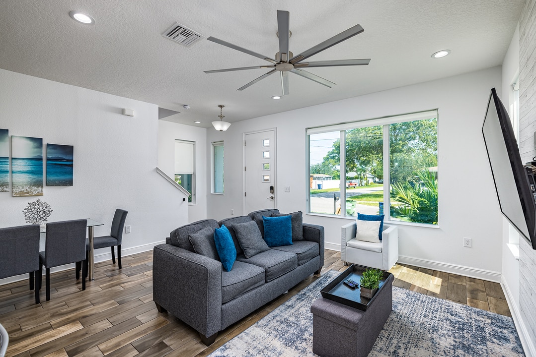 Property p5 image 19